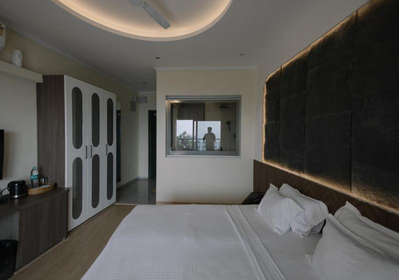 Wildernest Hilltop Resort Mangvadi Exteriér fotografie